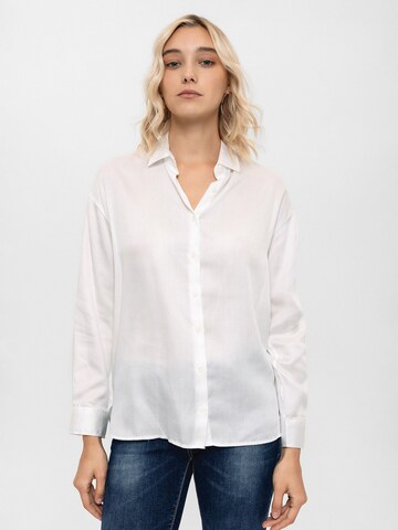 Camicia da donna di By Diess Collection in bianco: frontale