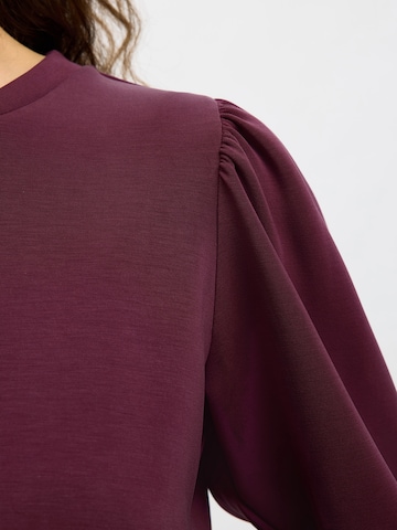Sweat-shirt 'SLFTENNY' SELECTED en violet