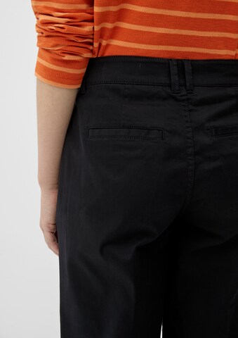 Wide Leg Pantalon à plis s.Oliver en noir