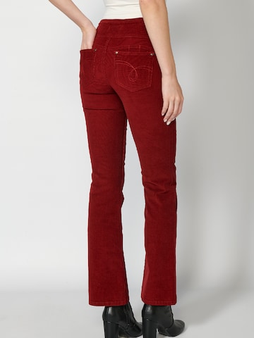 KOROSHI Flared Jeans in Red