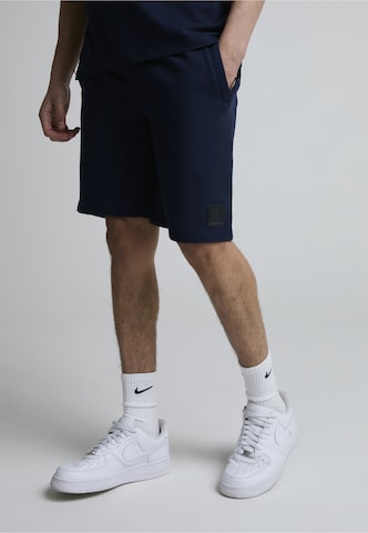 regular Pantaloni 'ALVO' di Zavetti Canada in blu