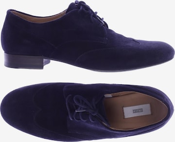 Closed Flats & Loafers in 37 in Blue: front