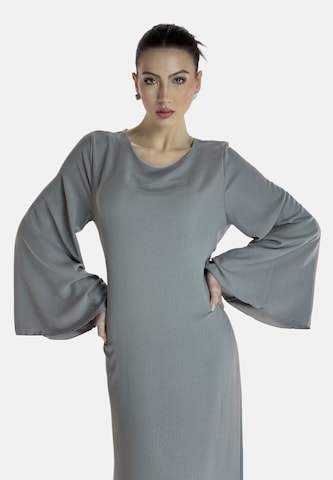 Elara Jurk in Grijs