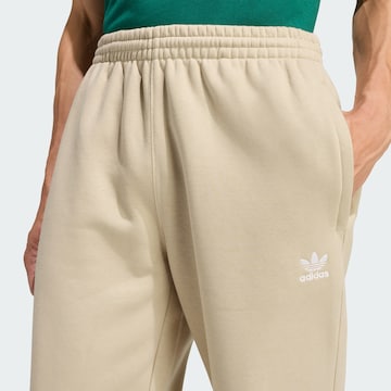 ADIDAS ORIGINALS Loosefit Broek 'Trefoil Essentials' in Beige