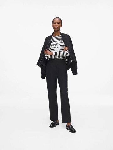 Tricou 'Ikon' de la Karl Lagerfeld pe negru