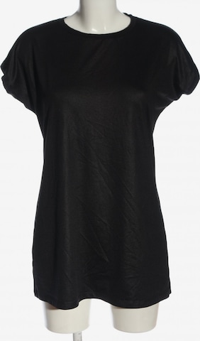 The Ragged Priest T-Shirt in S in Black: front