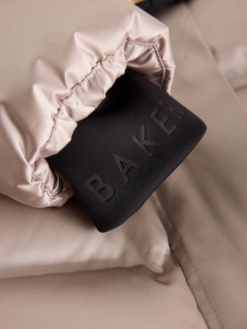 Baker by Ted Baker Палто в розово