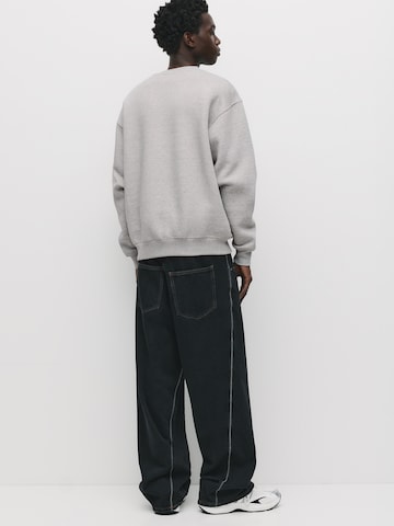 Felpa di Pull&Bear in grigio