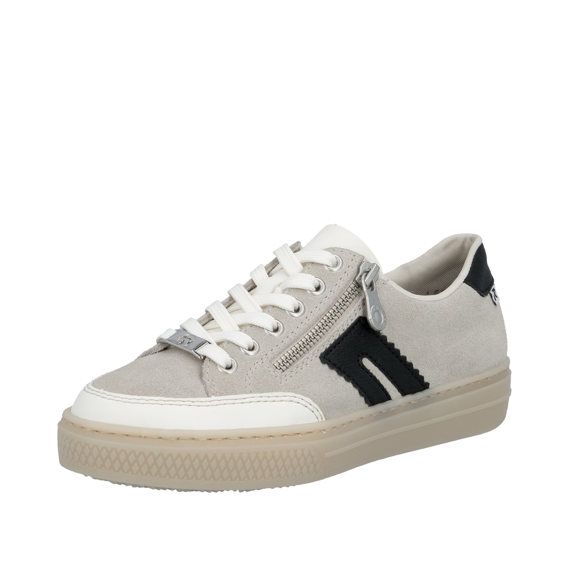 Baskets basses Rieker en gris : devant