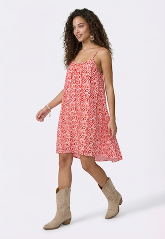 aleida - Vestido em vermelho