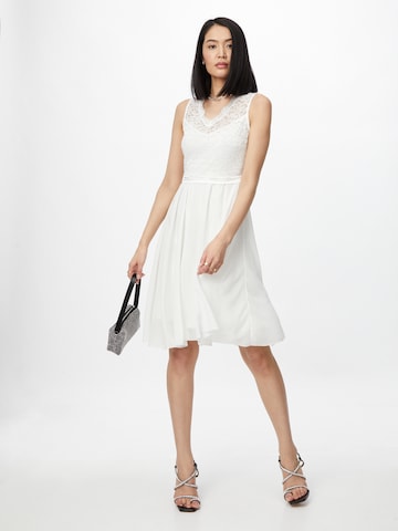 WAL G. Φόρεμα κοκτέιλ σε λευκό