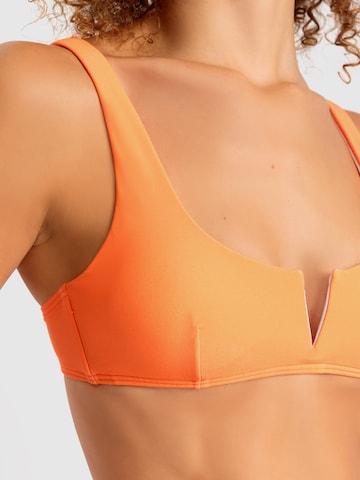 Bustino Top per bikini di LSCN by LASCANA in arancione