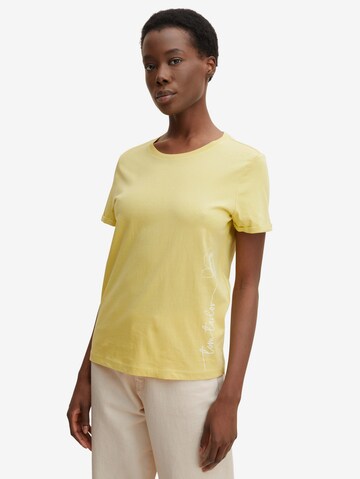 T-shirt TOM TAILOR en jaune : devant
