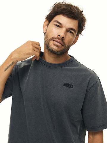 DRILLS Apparel Shirt 'RECREATION Core' in Grey