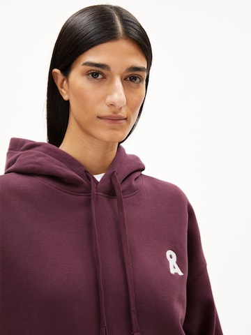 ARMEDANGELS Sweatshirt 'FRANCISARAA' in Red