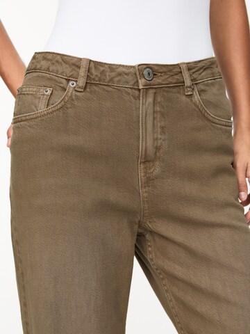 Pull&Bear Normální Džíny – zelená