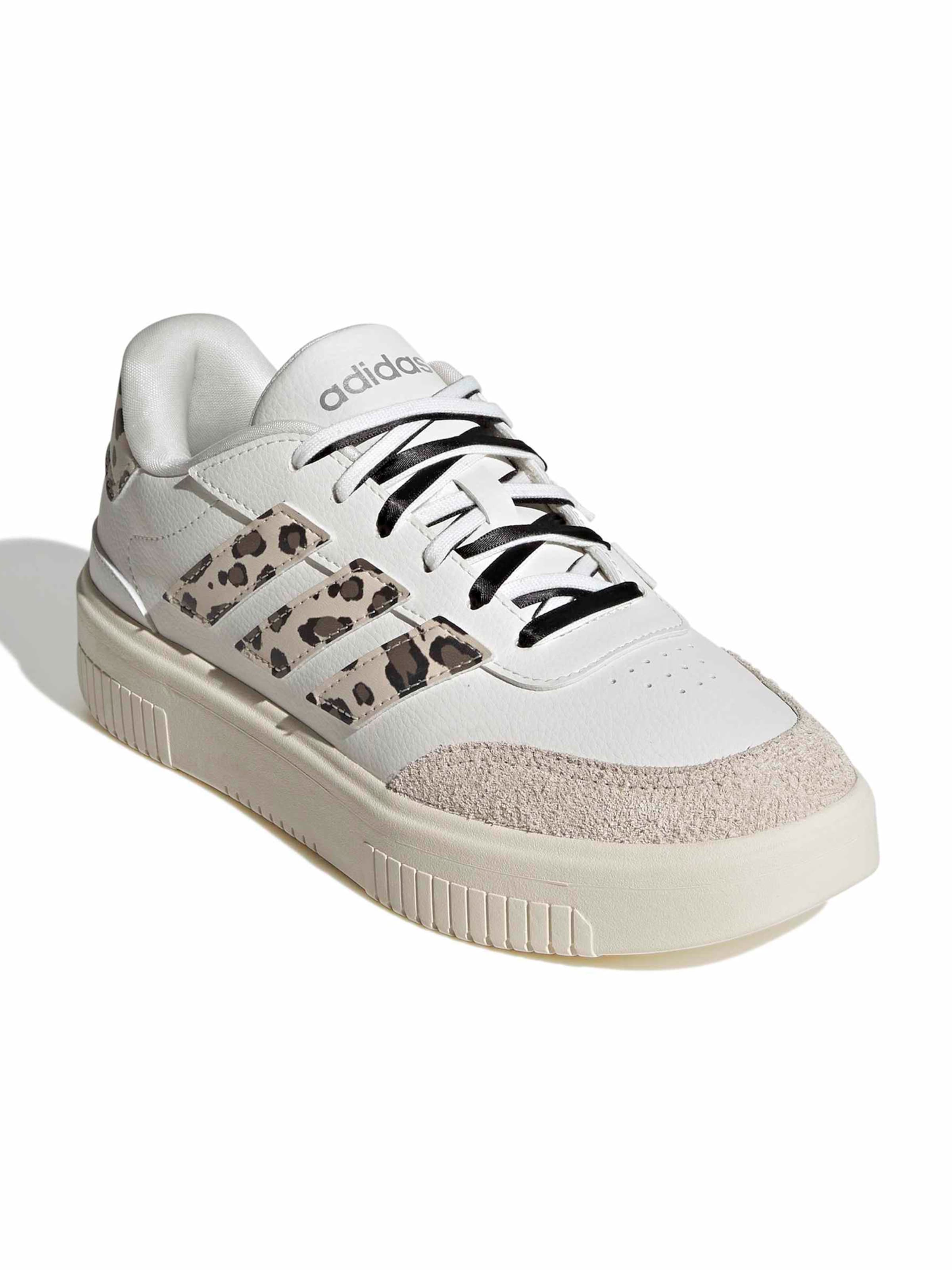ADIDAS SPORTSWEAR Tenisky 'COURTBLOCK BOLD' – bílá: přední strana