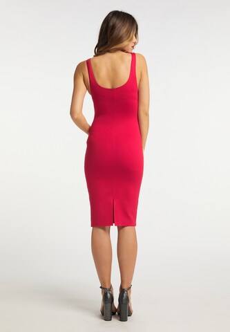 Robe faina en rouge