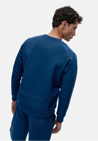 Born Living Yoga Sweatshirt 'Hughes' in Blauw