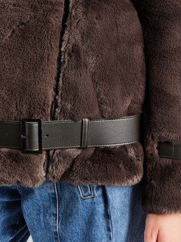 VERSTIQUE Övergångsjacka i brun