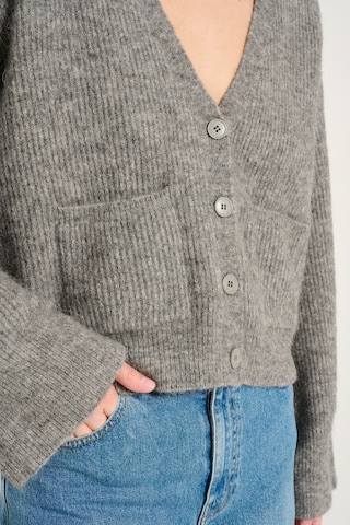 Gestuz Knit Cardigan 'GZalpha' in Grey