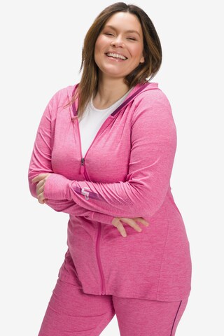 Ulla Popken Sweatvest in Roze: voorkant