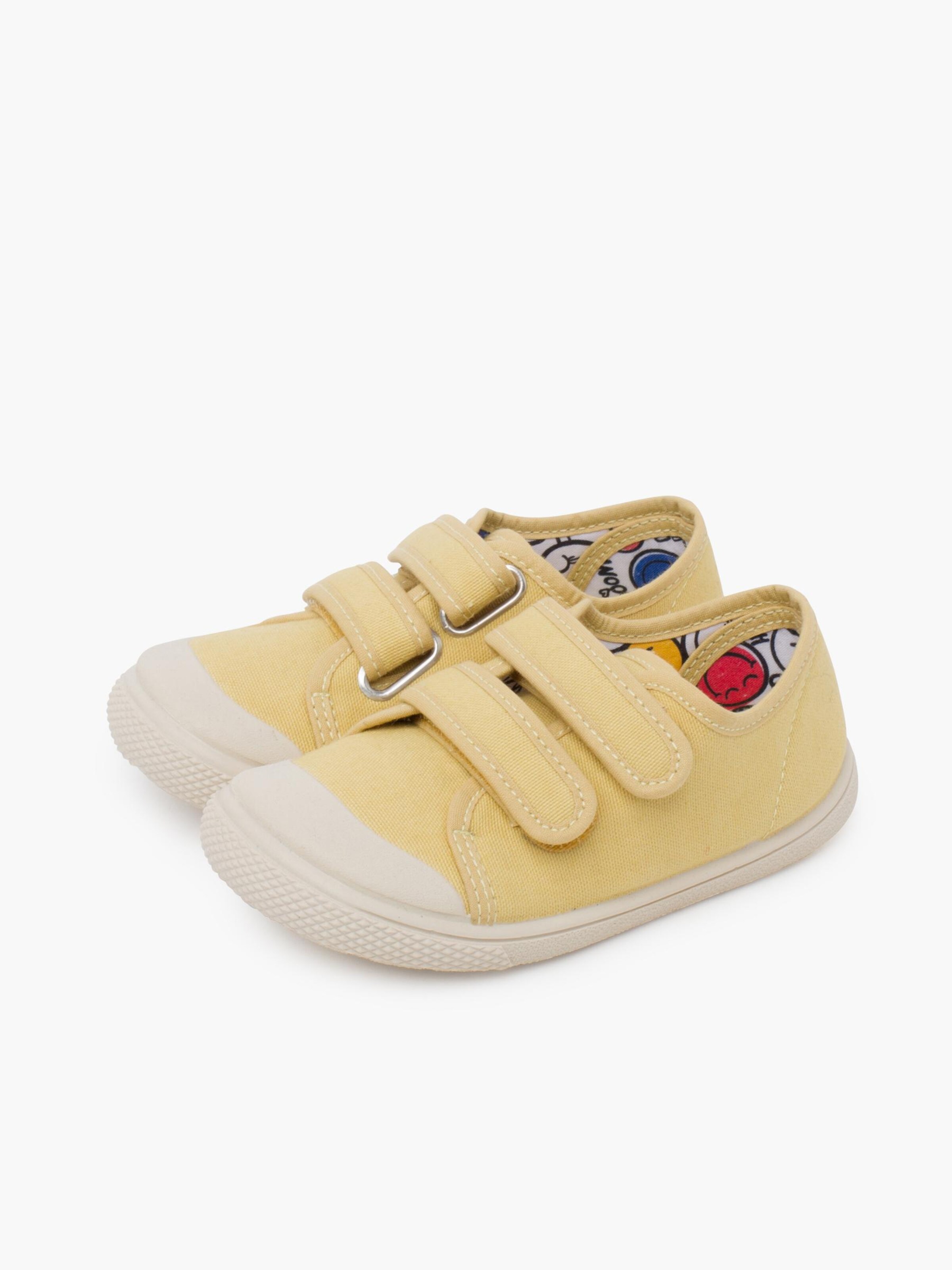 Pisamonas Trainers in Yellow