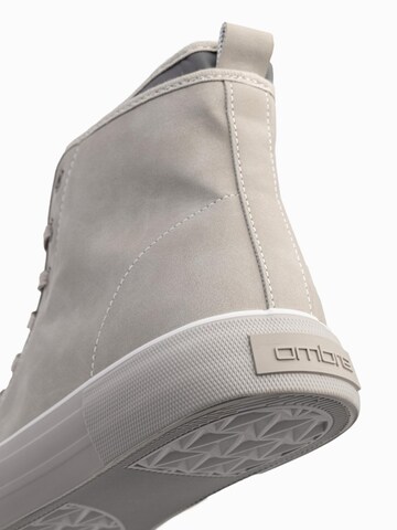 Baskets hautes Ombre en gris