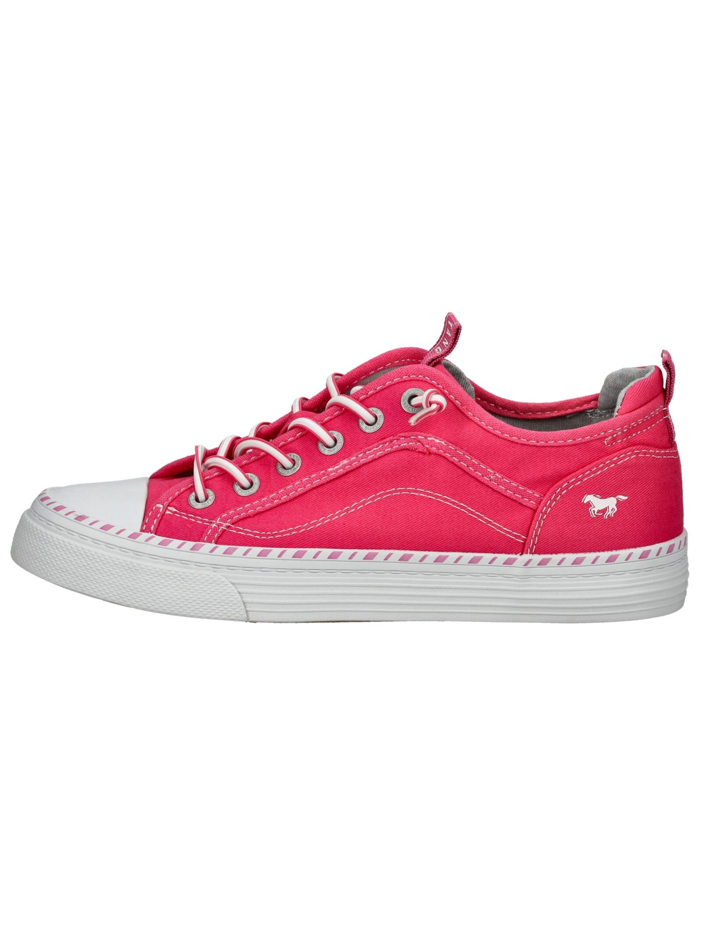 Baskets basses MUSTANG en rose