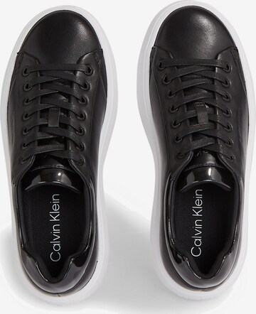 Sneaker bassa di Calvin Klein in nero