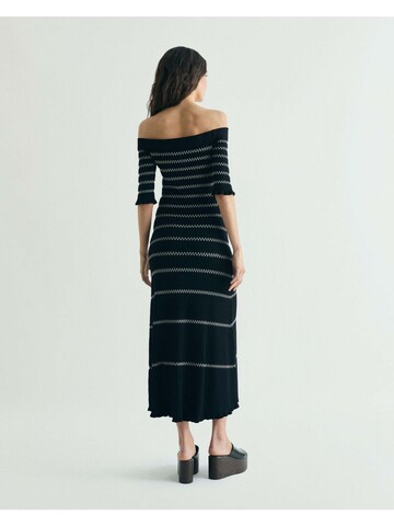 Scalpers Трикотажное платье в Черный