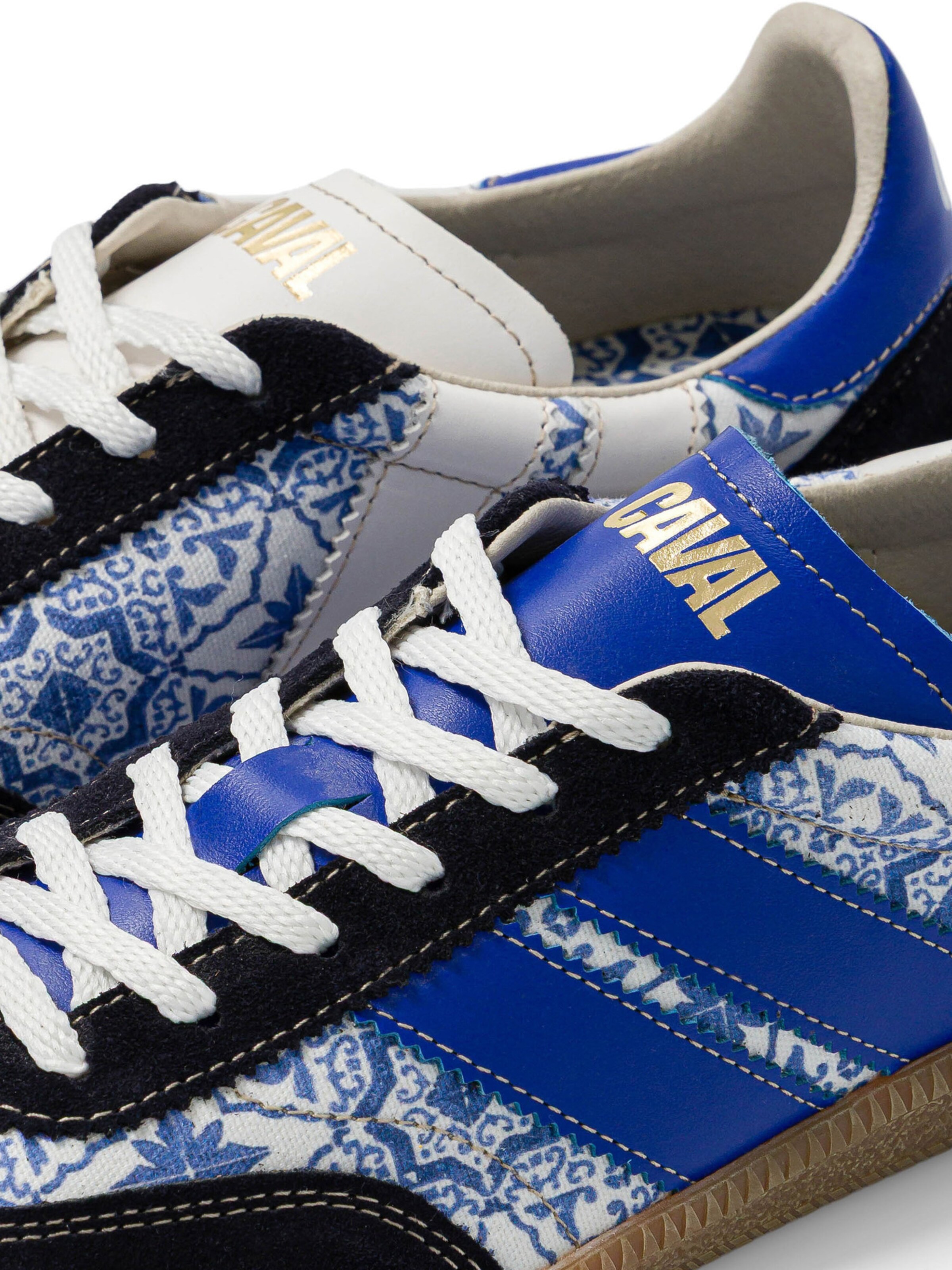 Caval - Sapatilhas baixas 'Pulse' em azul