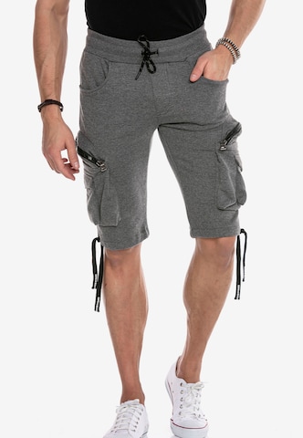 CIPO & BAXX Regular Cargo Pants in Grey: front