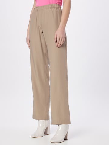 Samsøe Samsøe Loose fit Pants 'Hoys' in Brown: front