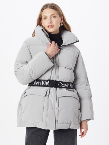 Calvin Klein Jeans Jacke in Grau: predná strana