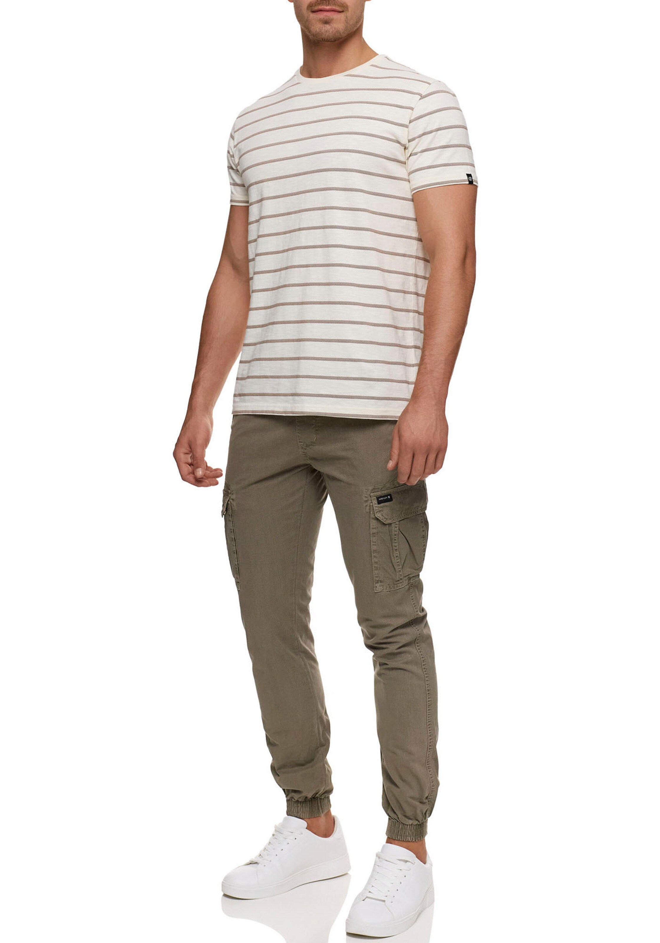 INDICODE JEANS Tapered Cargo Pants in Green