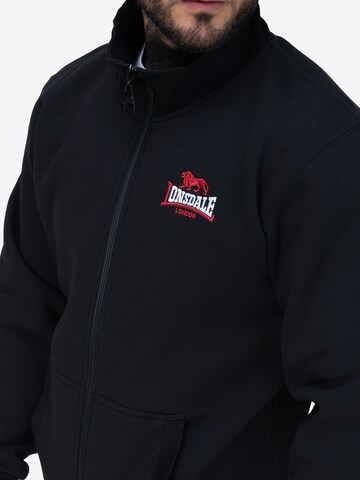 LONSDALE Суичъри с качулка 'Cropston' в черно