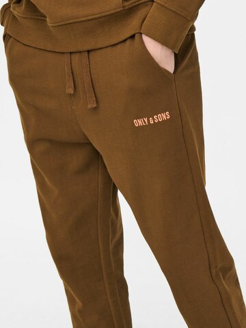 Only & Sons Tapered Broek in Bruin