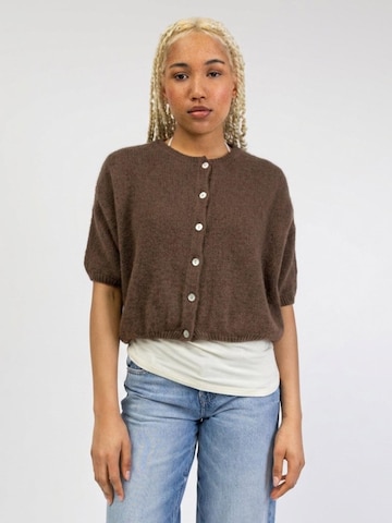 BROKE + SCHÖN Knit Cardigan in Brown: front