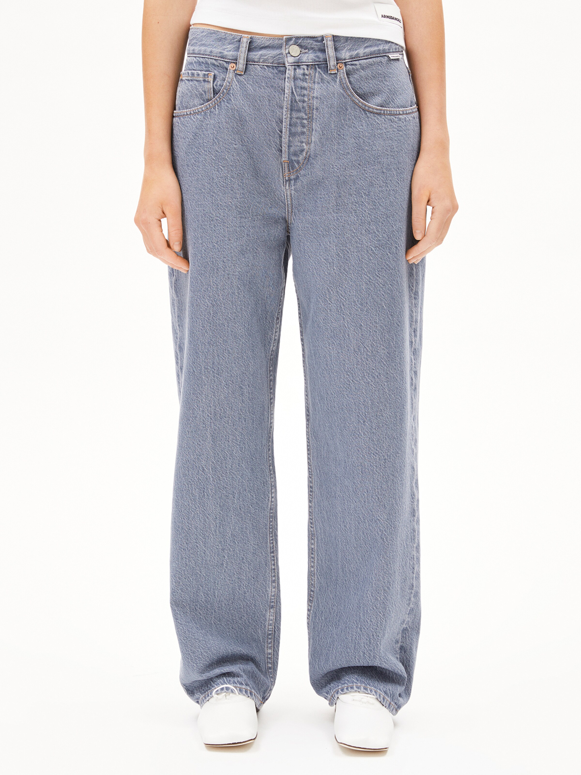 ARMEDANGELS Loosefit Jeans in Blauw: voorkant