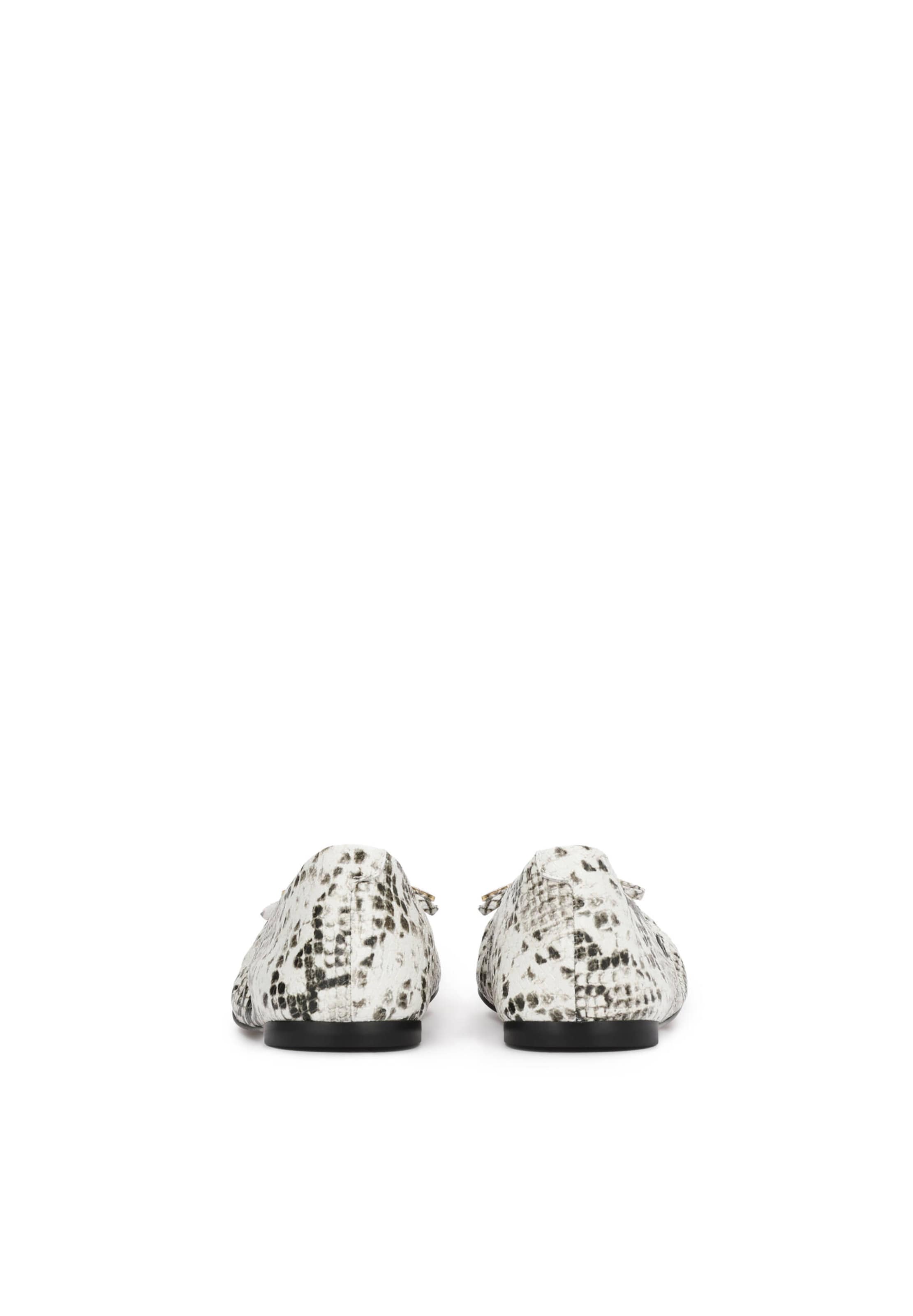 Kazar Ballerina in White