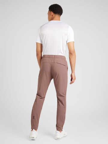 Regular Pantalon On en marron