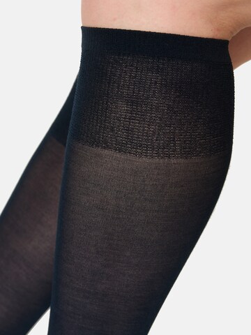 Nur Die Knee High Socks in Black