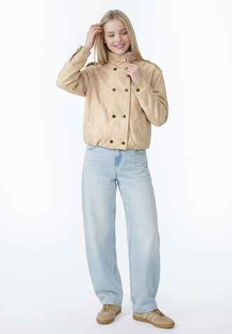 MYMO Between-Season Jacket in Beige