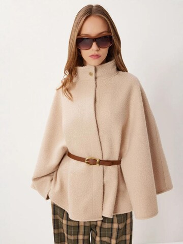 Cappotto di mezza stagione di Happiness İstanbul in beige: frontale