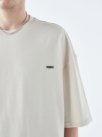 Tricou 'Hurst' de la VAMOS CLO pe gri