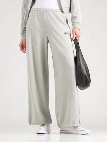 GAP Szeroka nogawka Spodnie w kolorze szary: przód