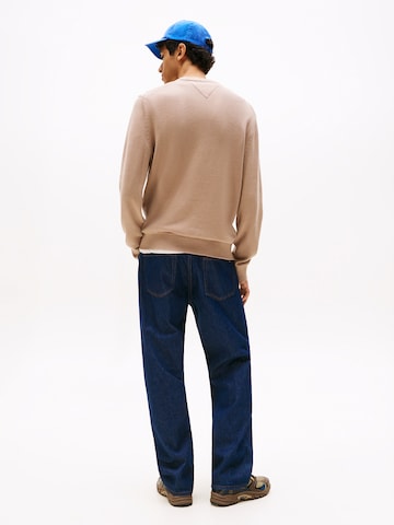 Pull-over 'ESS' Tommy Jeans en marron