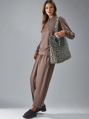 Hiccup - Calças de fato em castanho