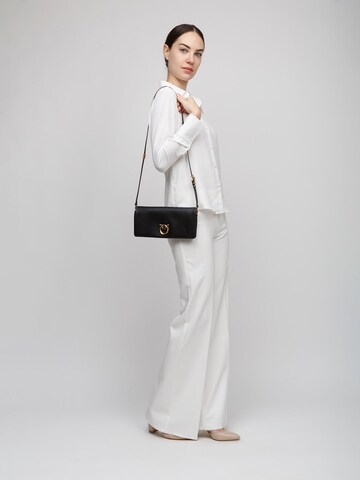 PINKO Schultertasche‌‌‌‌‌ in Schwarz: Vorderseite